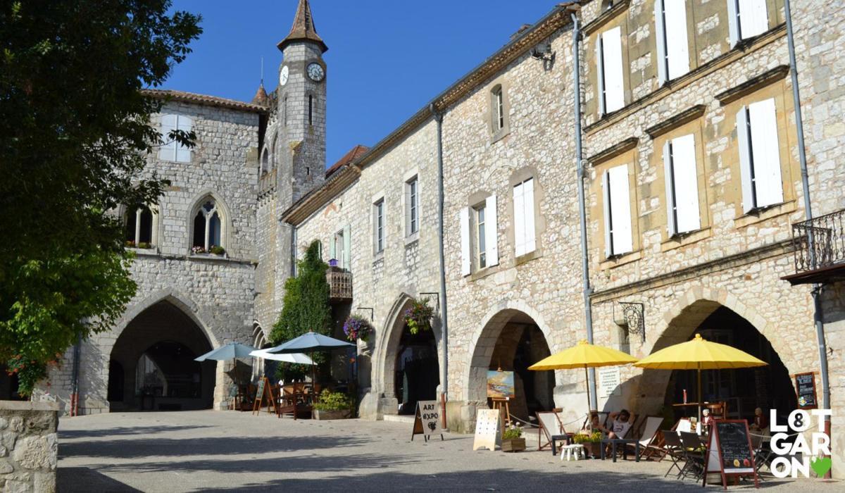 Hotel Restaurant La Dame Du Lac Monflanquin Exterior foto